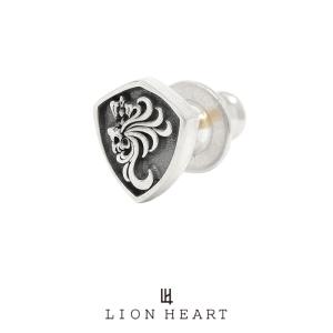LION HEART（ライオンハート） “HOWL” クロッシングピアス (アラベスク