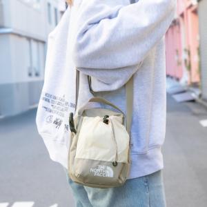 ノースフェイス クロスバッグ メンズ レディース ショルダーバッグ ライトベージュ BREEZE CROSS BAG NN2PP08B-LBE THE NORTH FACE｜riverall-men