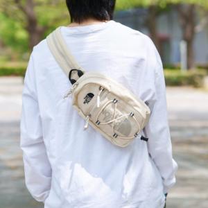 海外☆ ノースフェイス　CANCUN　ボディバッグ　ショルダーバッグ　アイボリー THE NORTH FACE 並行輸入品 ザ ノースフェイス WHITE LABEL