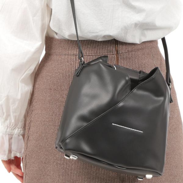 エムエムシックス エムエム6 MM6 メゾンマルジェラ MAISON MARGIELA ショルダーバ...