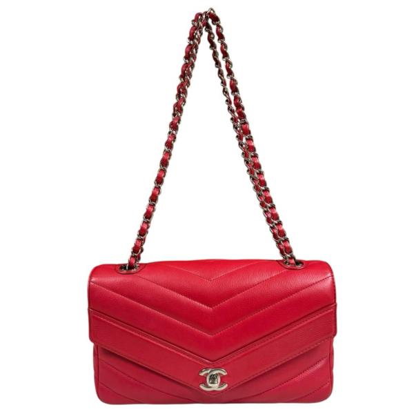 シャネル Vステッチ ショルダーバッグ レザー レッド レディース CHANEL 中古 美品