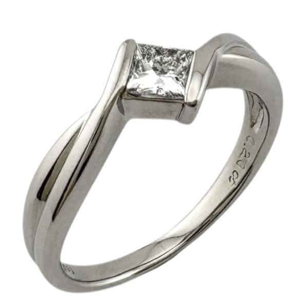 リング 指輪 8号 Pt900プラチナ ダイヤモンド レディース  中古 美品