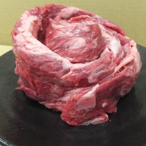 新潟県産 越後牛 煮込み用肩ロースヒモ 490ｇ