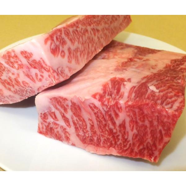 値下げ!! 新潟県産 越後牛 三角バラブロック 300ｇ 御歳暮 クリスマス お正月 年末年始 贈り...