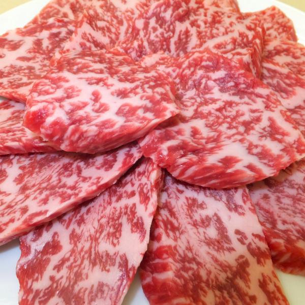 新潟県産 越後牛 カタ焼肉用 300ｇ　御歳暮　クリスマス　お正月　年末年始　贈り物　プレゼント　ご...