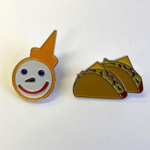 Jack in the box PINS 　CEO/TACOS　ジャックインザボックス　ピンズ　　スーベニア　企業　オフィシャル｜robles-store