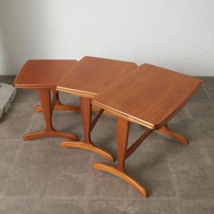 センターテーブル 棚付 ヴィンテージ イギリス ローテーブル ミッドセンチュリー センターテーブル 棚付 ヴィンテージ イギリス ローテーブル ミッド