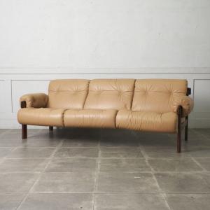 ブラジル ITALMA WOOD ART 3人掛け ソファ ヴィンテージ Jean Gillon 本革 ローズウッド 北欧 スタイル スカンジナビアン モダン 81441