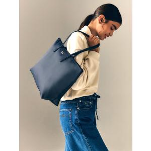 ラコステ　トートバッグ　とても綺麗です LACOSTE（ラコステ） バッグ レディース メンズ ユニセックス 大人