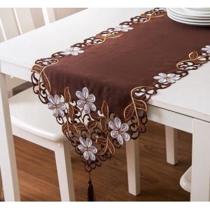 テーブルランナ― 日々草　ブラウン色 カットワーク刺繍