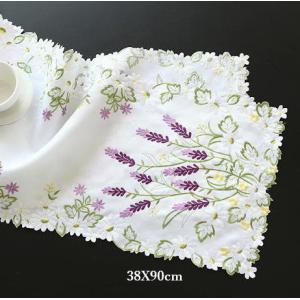 ラベンダーの花刺繍　テーブルセンター   40×90ｃｍ　＃915