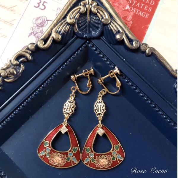 イヤリング　ピアス　七宝焼風　和　花柄　浴衣　着物　三角　シンプル　きれいめ