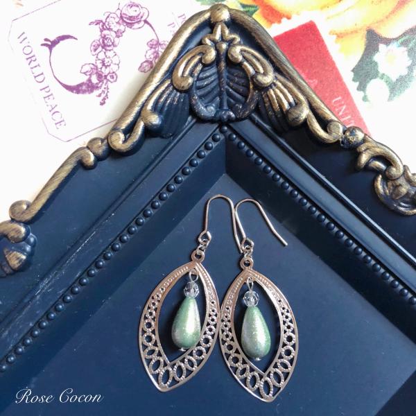 イヤリング　ピアス　透かし　リーフ　メタル　キラキラ　パール　オリエンタル　アラビアン　シルバー