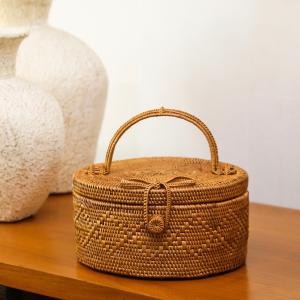 【新品未使用】バリ島直輸入 伝統工芸 アタ製 大型バスケット（収納ボックス） アタ雑貨 バリ島 エスニックインテリア 収納かご 収納バスケット