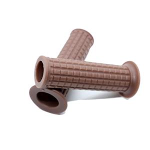 Beatus ハンドル グリップ バイク 22.2mm 1インチ/25mm 貫通タイプ 左右セット ブロックパターン (ブラウン Φ22.2mm