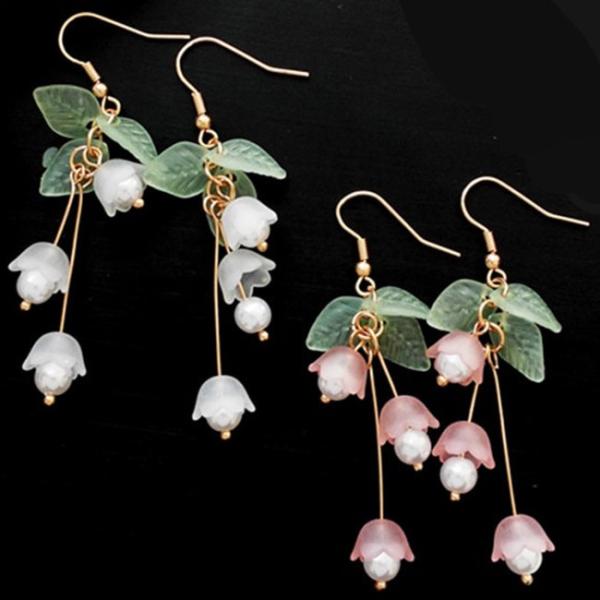ピアス スズラン 鈴蘭 花 フラワー 大人 レディース パール ストーン 揺れる 個性 アクセサリー...