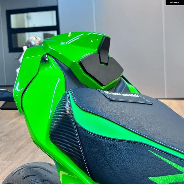 並行輸入品 カワサキ ZX25R オートバイ テールリアハンプ シート カバー フェアリング カウル...