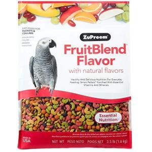 大型インコ用エサ　ZuPreem Naturalなど約1万円分セット売り 大型インコ用エサ ZuPreem Naturalなど約1万円分セット売り 鳥のエサ