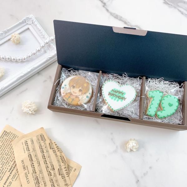 セレブレイト・クッキーBOX（プリントクッキー＋カラーステッチプレート＋数字クッキー2枚まで）｜選べ...