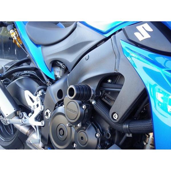 ストライカー ガードスライダー ベース:ジュラルミン ジュラコン:ブラック GSX-S1000 SS...