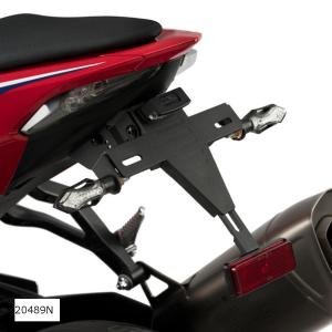 Puig（プーチ） スクリーン レーシング ダークスモーク GSX250R 9722F