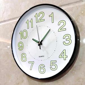 夜光 軽量 壁掛け時計 静音 デジタル 夜光る...の詳細画像1