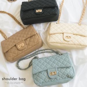 2wayショルダーバッグ キルティングバッグ スクエアショルダーバッグ レディース 斜めがけ 大人 肩掛け トレンド シンプル 軽量 軽い おしゃれ お出かけ