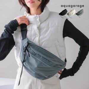 ナイロンボディバッグ  レディース