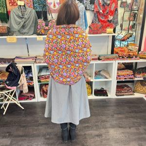 カシミール刺繍 小花柄 大判ショール タペスト...の詳細画像5