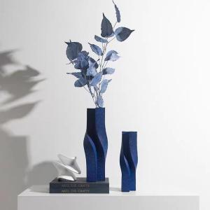 ブルー 花瓶 ツイストタイプ 青 濃紺 ネイビー モダン クリエイティブ 創造的 花器 フラワーベース 玄関 リビング 幾何学的 セラミック｜russel