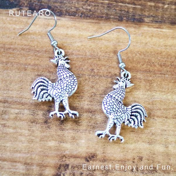 鶏 ピアス ひわとり メンズ レディース 鳥 幸運 アクセサリー お守り グッズ 雑貨 風水 縁起物