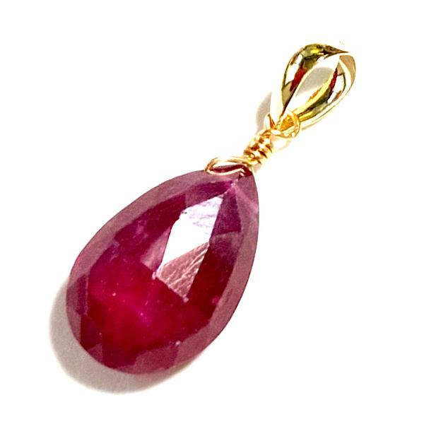 【Rvaru】 [特価品] K18 ルビー ペンダント トップ ドロップ ペアシェイプ ネックレス ...