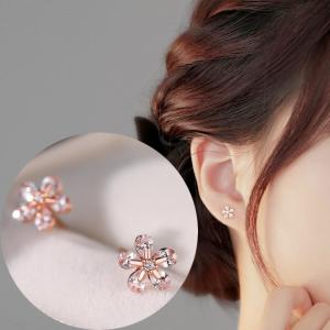 ピアス 花 フラワー ローズゴールド 小さい シンプル 軟骨 金属アレルギー シルバー999 アレルギー対応 20G 仕事用 小さいピアス シンプルピアス セカンドピアス｜rysshop