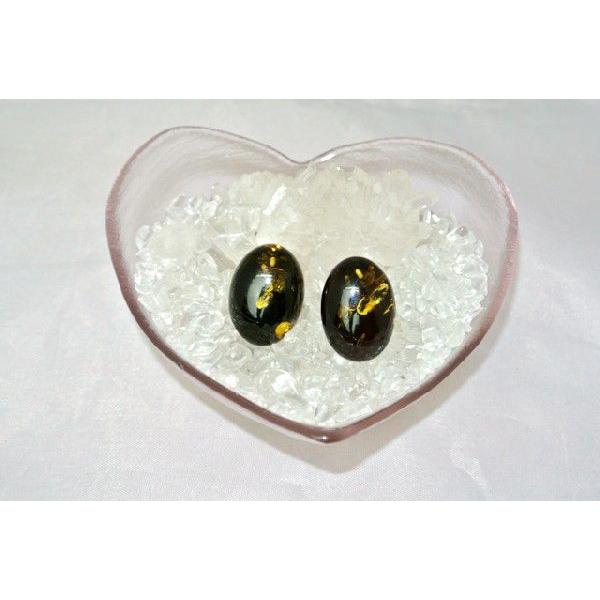 グリーンアンバー 琥珀 コハク イヤリング 耳飾り 楕円型 24mm