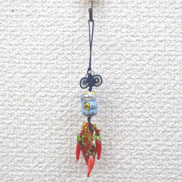 【メール便OK】 唐辛子 とうがらしストラップ 招き猫 小判 水色