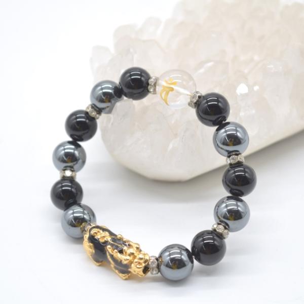 金彫り梵字水晶 貔貅金属パーツ付き ヘマタイト オニキス ロンデルパーツ 天然石ブレスレット 12m...