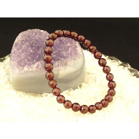 ガーネット 柘榴石 6mm カット水晶 パワーストーン 天然石ブレスレット 努力が実る 目標達成