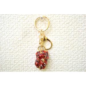 【メール便OK】 貔貅 ヒキュウ 七宝焼き キーホルダー 金属製 赤 レッド