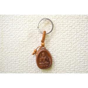 【メール便OK】不動明王 仏像 木製キーホルダー 酉年 守護尊