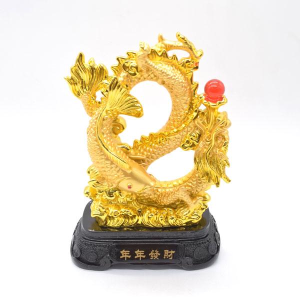 辰 龍の置物 8の字龍 鯉 24cm 樹脂製 8型 末広がり 如意宝珠 台座付き 金色