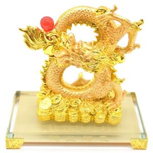 辰 龍の置物 8の字龍 樹脂製 15cm 8型 竜 ガラス台座付き 金色 末広がり 如意宝珠