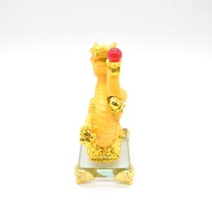 辰 龍の置物 8の字龍 金色 樹脂製 16cm...の詳細画像2