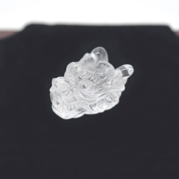 辰 龍の置物 龍頭 水晶 彫刻 2cm 竜 天然石パーツ
