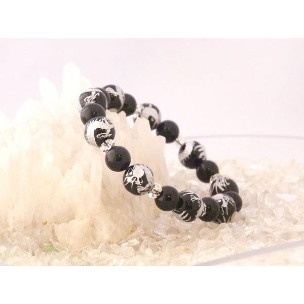 龍 銀彫り龍オニキス 魔除け・邪気祓い パワーストーンブレスレット