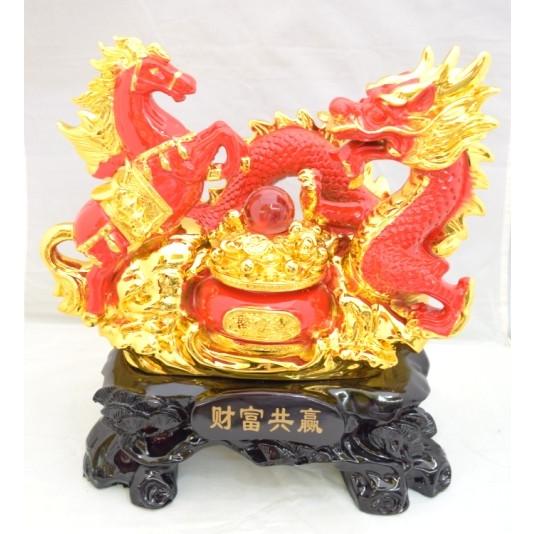 龍 馬 赤 聚宝盆 樹脂製置物 風水インテリア 高さ30cm 台座付き うまくいく 開運