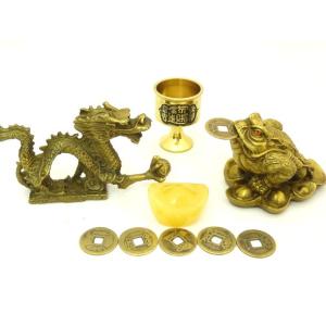 龍 三脚蟾蜍置物 銅杯 元宝 古銭 全体運 金...の詳細画像2