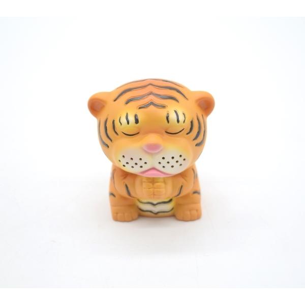 虎 寅 樹脂製置物 マスコット人形 お祈り 5.5cm