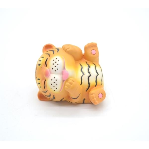 虎 寅 樹脂製置物 マスコット人形 寝転がり 4.5cm