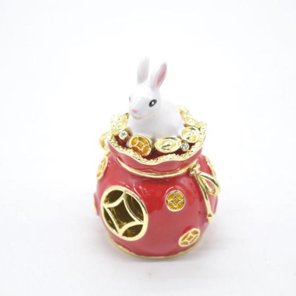 うさぎ 卯 白兎 巾着 赤 小物入れ 七宝焼き ラインストーン付き 金属製置物 7cm