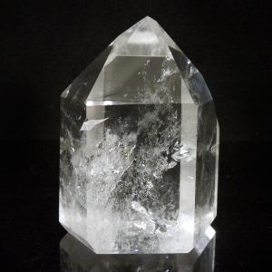水晶 龍 彫刻 置物 龍彫り 台付き 天然石 パワーストーン 彫り物